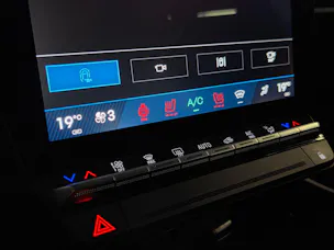 Renault Austral 1.2 E-Tech iconic esprit Alpine