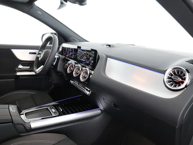 Mercedes-Benz GLA 200 Night Star 7G-D