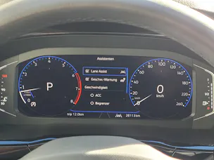 VW Touran 1.5 TSI EVO Highline DSG *7-Plätzer m. elektrischer Heckklappe*