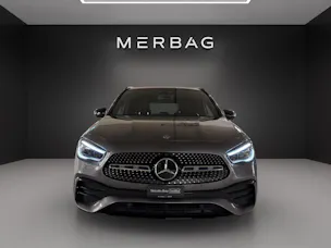 Mercedes-Benz GLA 200 4Matic AMG Line 8G-DCT