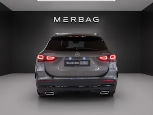Mercedes-Benz GLA 200 4Matic AMG Line 8G-DCT