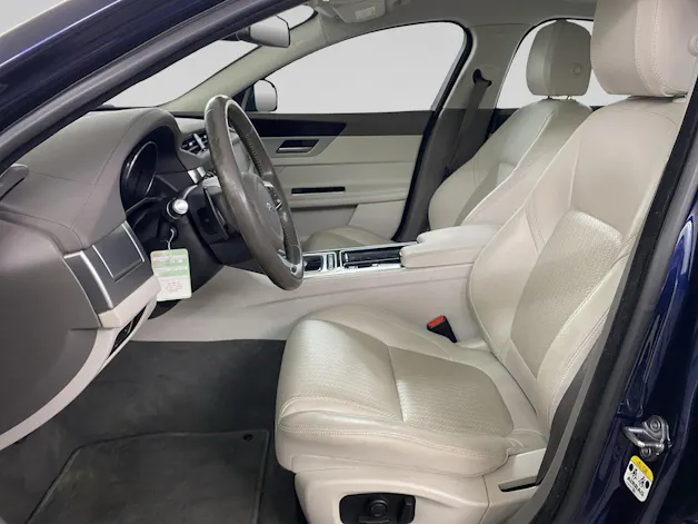 Jaguar XF 20d Prestige Automatic