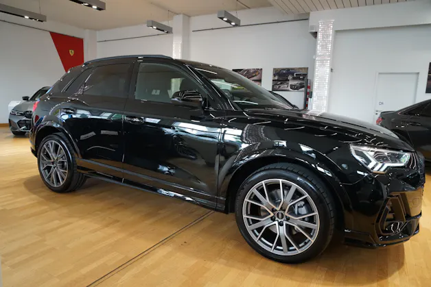 Audi Q3 40 TDI S line quattro S-tronic