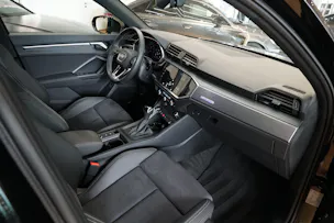 Audi Q3 40 TDI S line quattro S-tronic