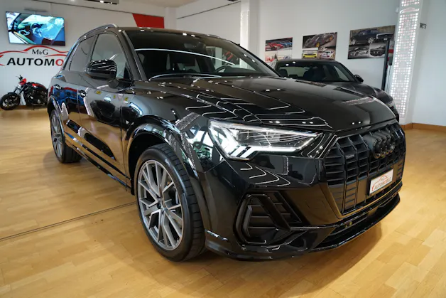 Audi Q3 40 TDI S line quattro S-tronic