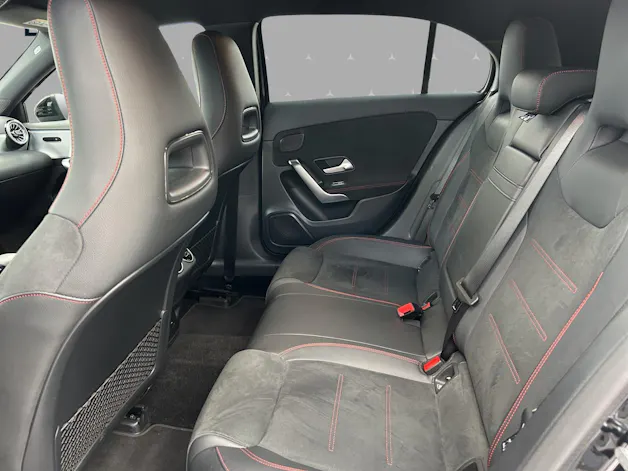 Mercedes-Benz A 250 4Matic AMG Line 4Matic 7G-DCT