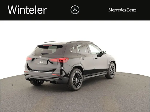 Mercedes-Benz GLA 200 Night Star 7G-D