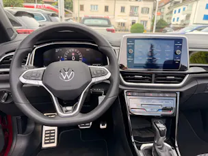 VW T-Roc CABRIOLET 1.5 TSI 150PS R-LINE *** ANHÄNGEKUPPLUNG ***