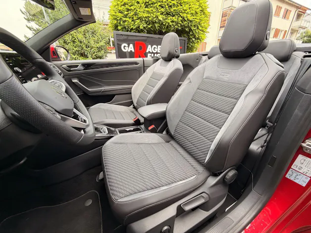 VW T-Roc CABRIOLET 1.5 TSI 150PS R-LINE *** ANHÄNGEKUPPLUNG ***
