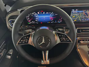 Mercedes-Benz V 300 d Exclusive lang Swiss Edition 4Matic