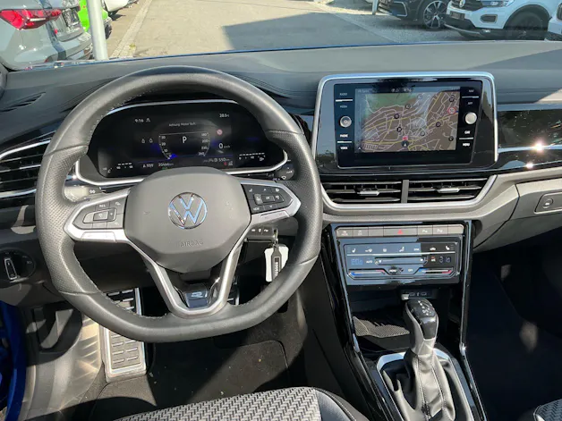 VW T-Roc CABRIOLET 1.5 TSI 150PS R-LINE *** ANHÄNGEKUPPLUNG ***