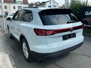 VW Touareg 3.0 TDI 231PS 4MOTION *** INNOVISIONS COCKPIT & ANHÄNGEKUPPLUNG ***