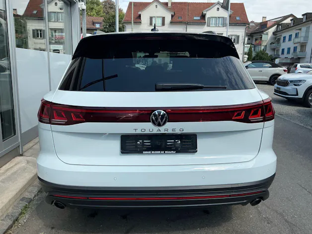 VW Touareg 3.0 TDI 231PS 4MOTION *** INNOVISIONS COCKPIT & ANHÄNGEKUPPLUNG ***