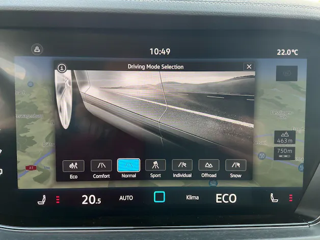 VW Touareg 3.0 TDI 231PS 4MOTION *** INNOVISIONS COCKPIT & ANHÄNGEKUPPLUNG ***