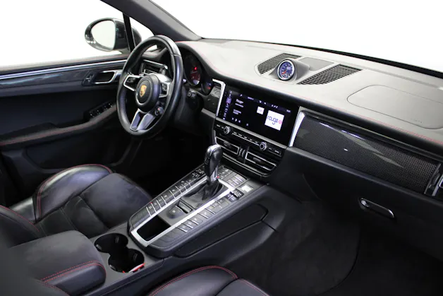 PORSCHE Macan GTS PDK