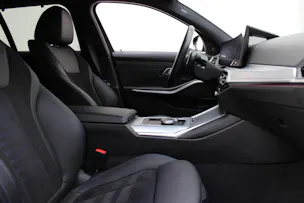 BMW 320d xDrive 48V Touring M SPORTPAKET
