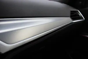 BMW 320d xDrive 48V Touring M SPORTPAKET