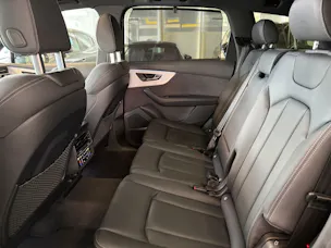 Audi Q7 50 TDI quattro S Line | CH | Garantie & Free Service | AHK | HeadUp | Pano | 22" | NP: 135K |