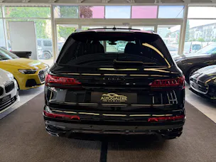 Audi Q7 50 TDI quattro S Line | CH | Garantie & Free Service | AHK | HeadUp | Pano | 22" | NP: 135K |