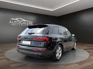 Audi Q7 50 TDI quattro S Line | CH | Garantie & Free Service | AHK | HeadUp | Pano | 22" | NP: 135K |