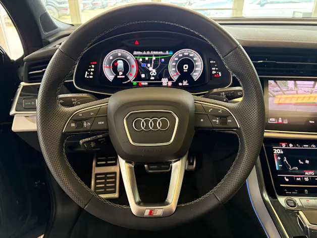Audi Q7 50 TDI quattro S Line | CH | Garantie & Free Service | AHK | HeadUp | Pano | 22" | NP: 135K |