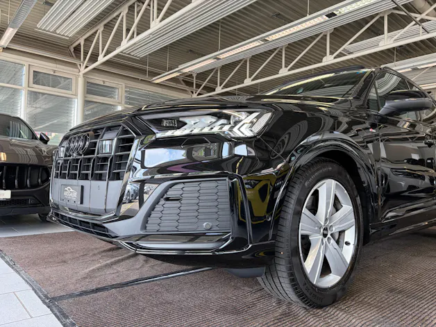 Audi Q7 50 TDI quattro S Line | CH | Garantie & Free Service | AHK | HeadUp | Pano | 22" | NP: 135K |