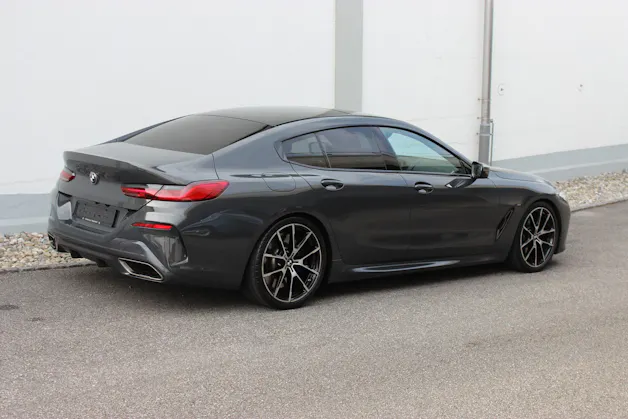 BMW M850i xDrive Gran Coupé *DRAVITGRAU METALLIC*