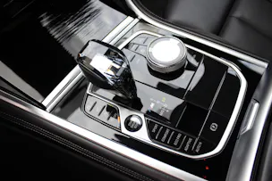 BMW M850i xDrive Gran Coupé *DRAVITGRAU METALLIC*