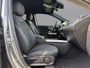Mercedes-Benz EQA 300 Excellence AMG Line 4matic