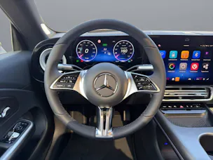 Mercedes-Benz CLA 350 Progressive 4matic