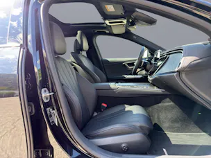 Mercedes-Benz E 200 AMG Line 4matic Kombi