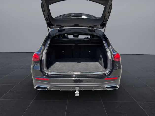 Mercedes-Benz E 200 AMG Line 4matic Kombi