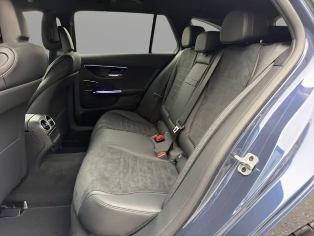 Mercedes-Benz C 300 AMG Line 4matic Kombi