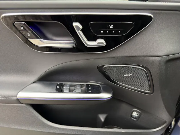 Mercedes-Benz C 300 AMG Line 4matic Kombi