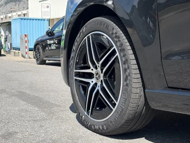 Mercedes-Benz V 300 d Exclusive L SWISS EDITION 4MATIC
