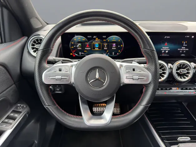 Mercedes-Benz GLB 220 d AMG Line 4matic