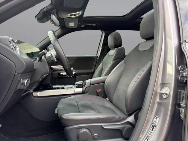 Mercedes-Benz GLB 220 d AMG Line 4matic