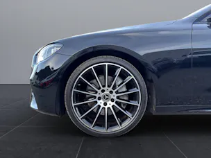 Mercedes-Benz E 220 d 4MATIC