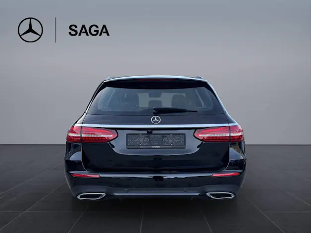 Mercedes-Benz E 220 d 4MATIC