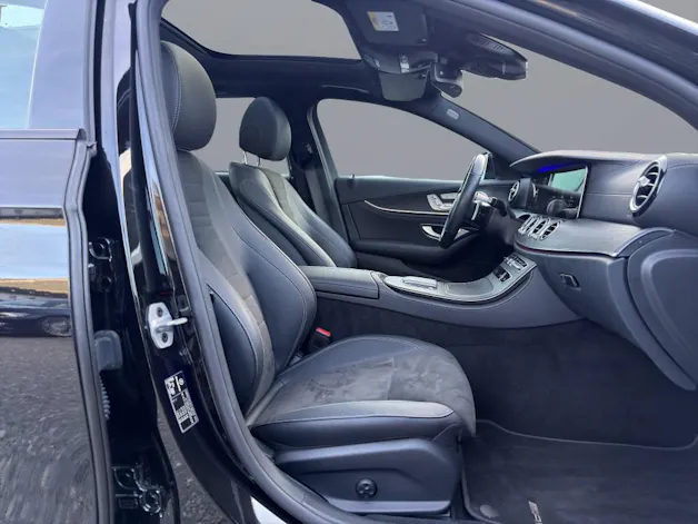 Mercedes-Benz E 220 d 4MATIC