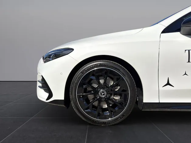 Mercedes-Benz CLA 350 EQ Shooting Brake 4matic