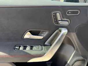 Mercedes-Benz A 220 AMG Line 4m