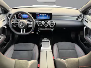 Mercedes-Benz A 220 AMG Line 4matic