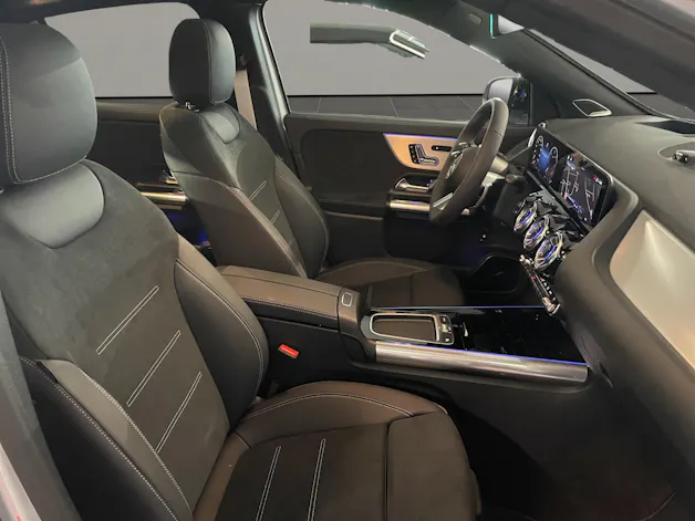 Mercedes-Benz GLA 220d 4Matic 8G-DCTSwiss Star