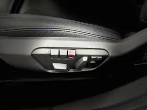 BMW X1 xDrive 20i M Sport Alpinweiss Steptronic ★ RF-Kamera ★ Komfortzugang ★ Head-Up-Display ★ Leder ★ AHK ★