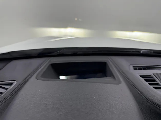 BMW X1 xDrive 20i M Sport Alpinweiss Steptronic ★ RF-Kamera ★ Komfortzugang ★ Head-Up-Display ★ Leder ★ AHK ★