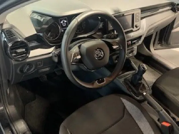 Škoda Fab. 1.0 MPI Active