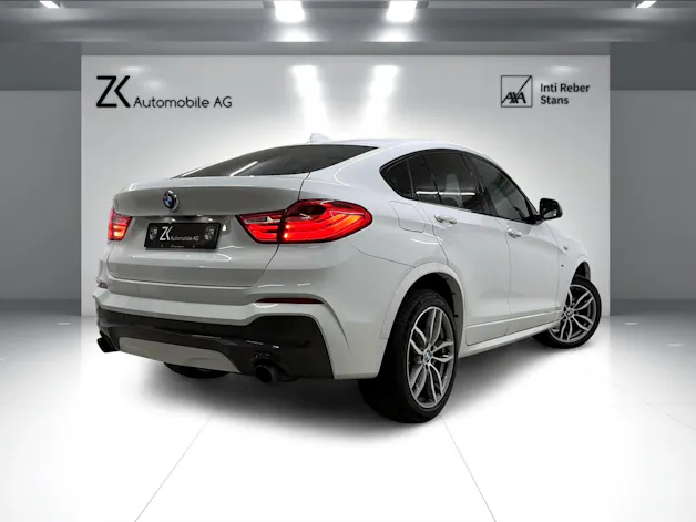 BMW X4 M40i 360PS ALPINWEISS Steptronic / 360° Kamera / Glasdach / Komfortzugang / Leder / Head-Up-Display /