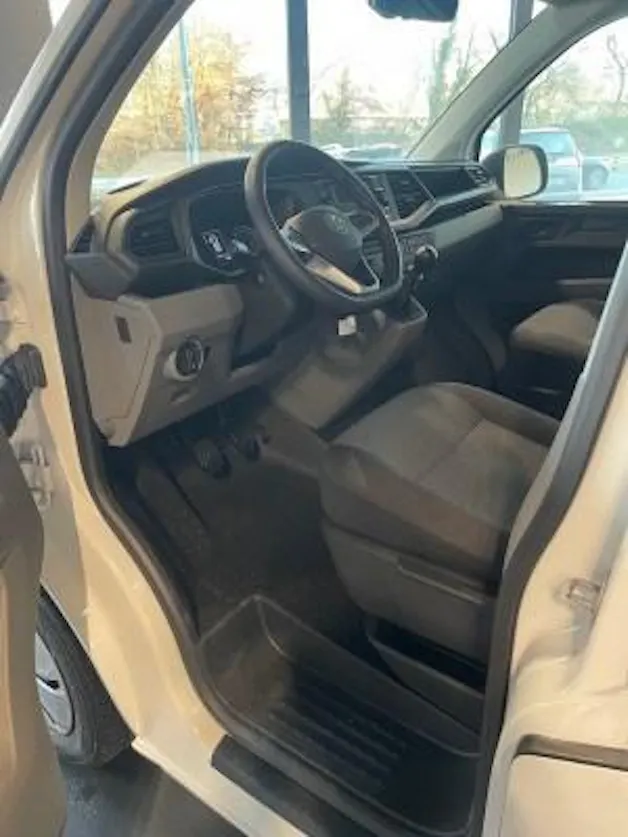 VW T6.1 2.0 TDI Entry Entry