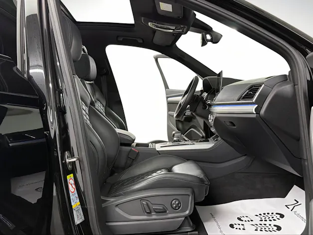 Audi Q5 Sportback 40 TDI S-Line 204PS Blackedition quattro S-tronic / 360° Kamera / Panoramadach / Head-Up / Keyless / B&O Sound /
